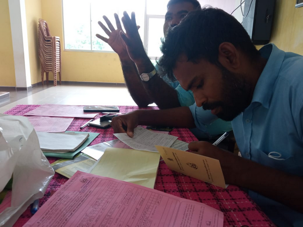 An awareness program on social security pension schemes and benefits at Homagama (2022-12-06)